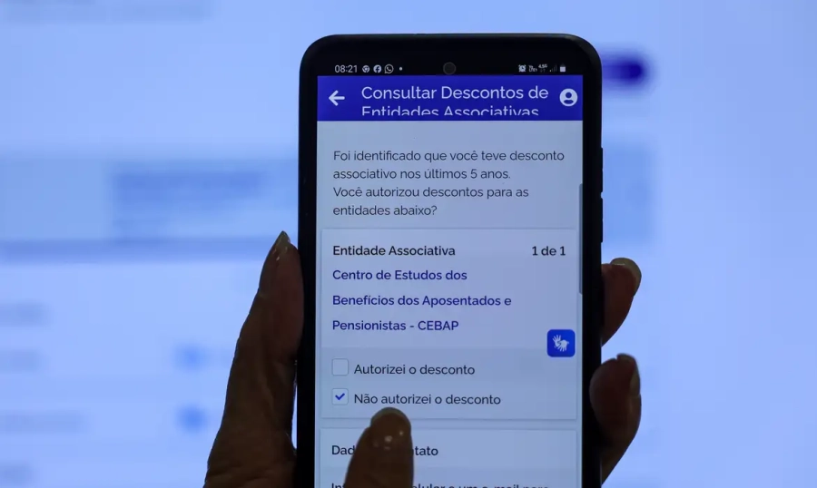 Segurados do INSS podem pedir devolução de descontos ilegais